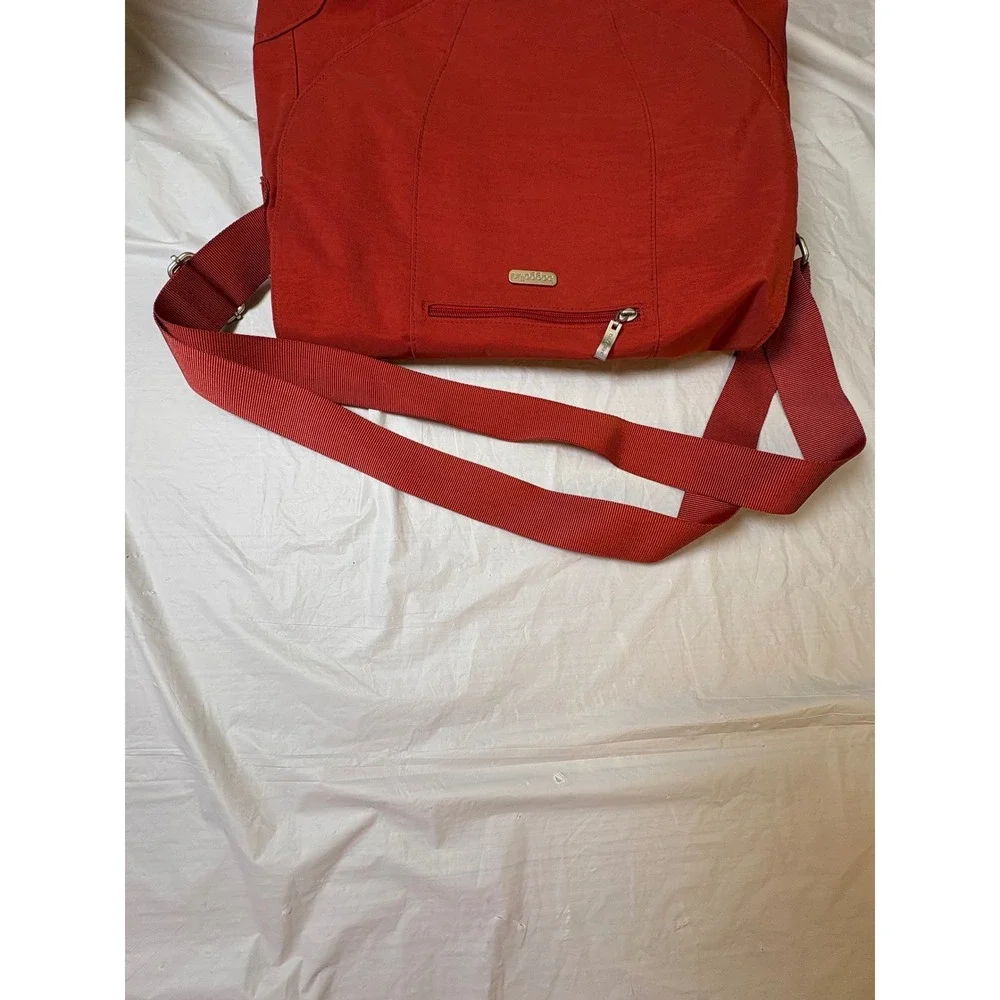 Baggallini Neighborhood‎ Deep Red Nylon Laptop Messenger Bag Adjustable Luggage